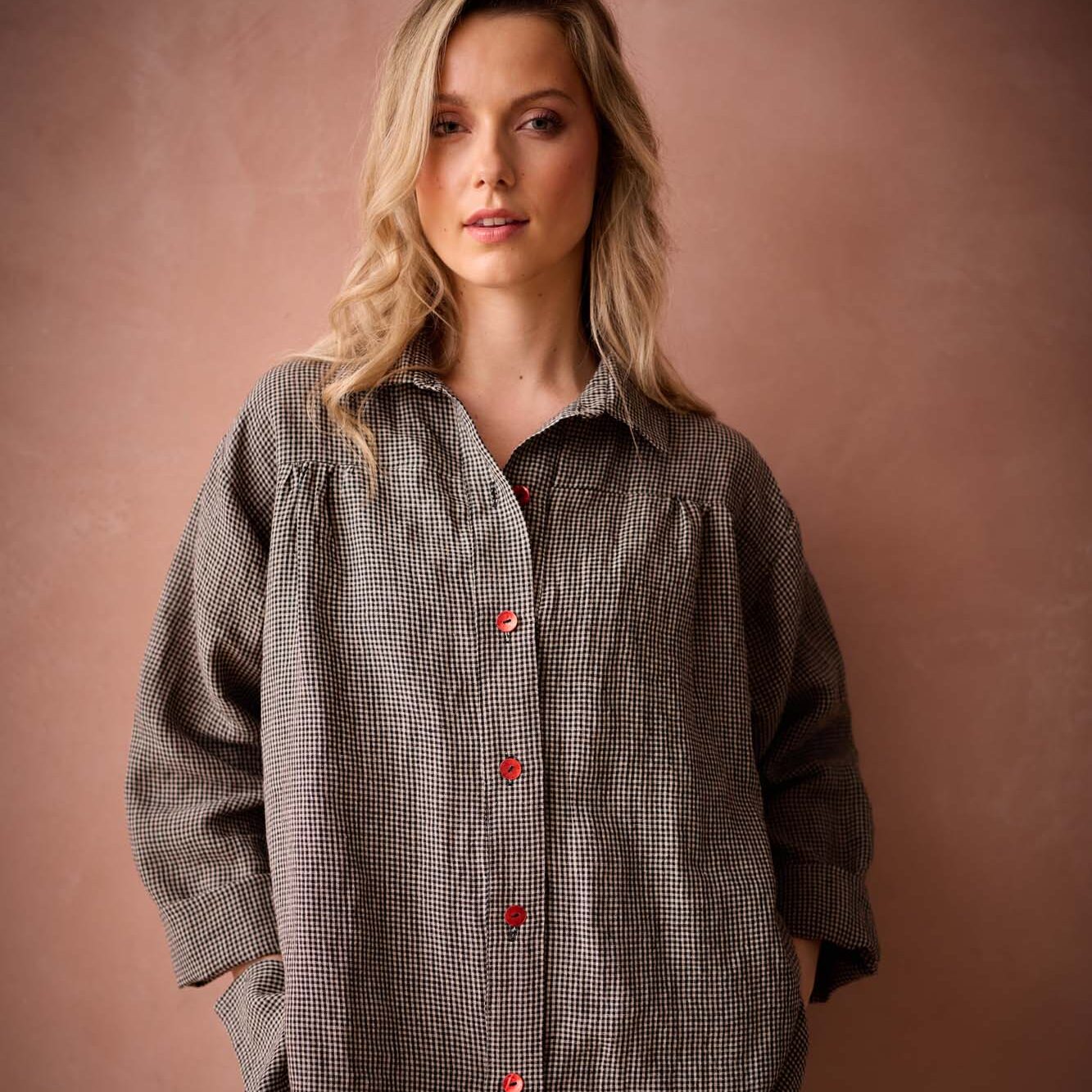 Barndance irish Linen Shirt Amo & Pax